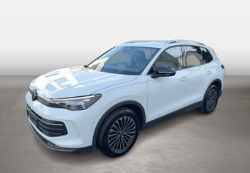 VW Tiguan 21.333 km 29.980 &euro; Frankfurt am Main 60528