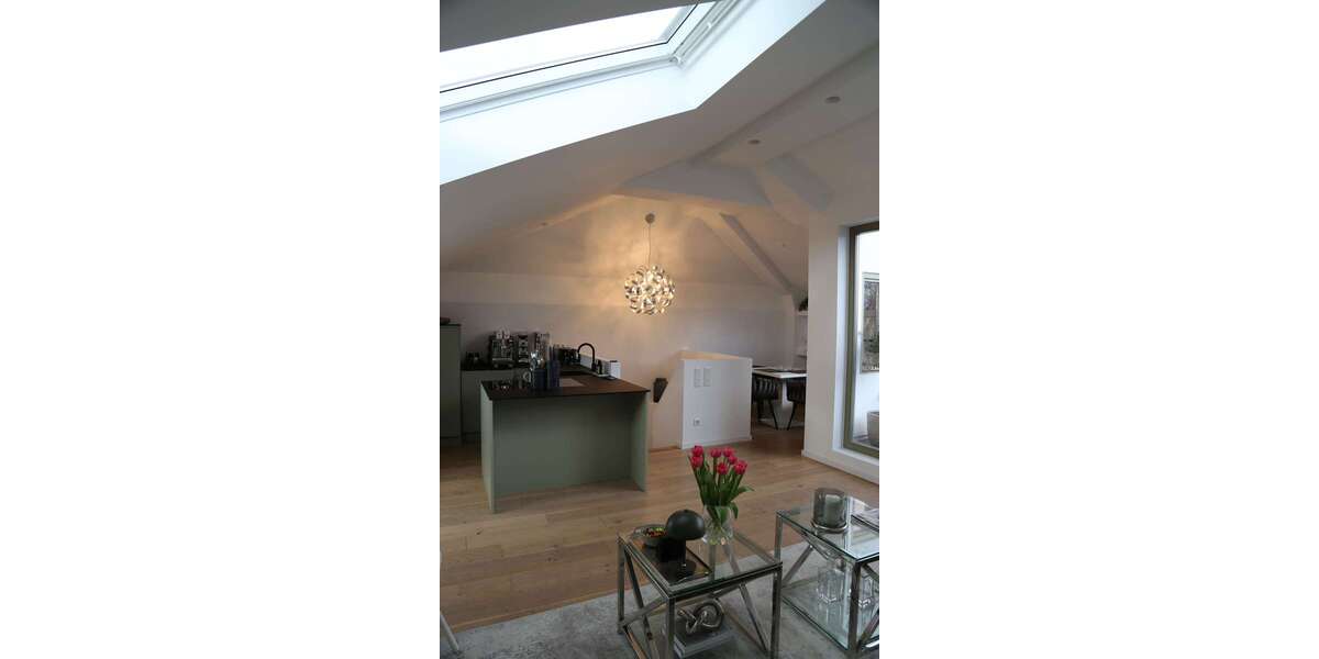 Etagenwohnung Frankfurt am Main Nordend West - 3 Zimmer, 95 m&sup2;, 2.550&euro; | Angebot:26476137