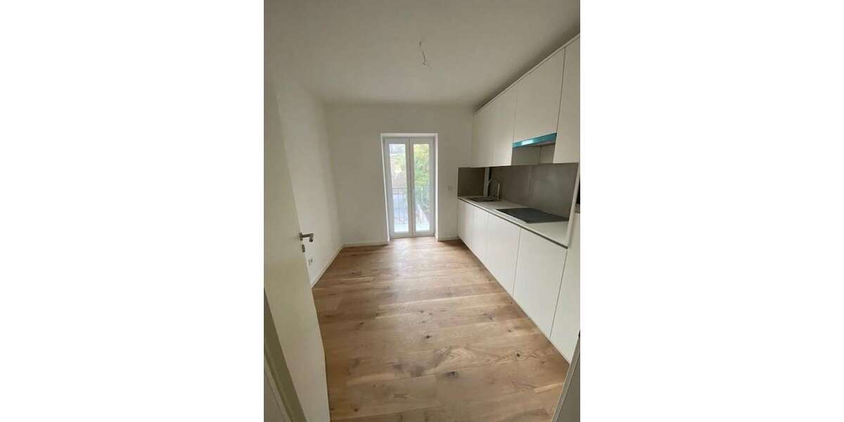 Etagenwohnung Offenbach Westend - 2 Zimmer, 60 m&sup2;, 1.200&euro; | Angebot:27264515