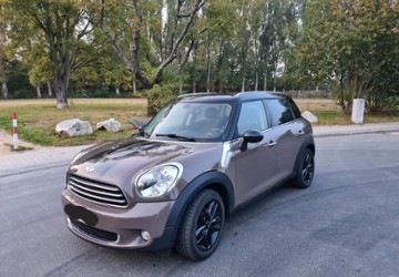 Mini Countryman D (Cooper) 248.000 km 8.499 &euro; Frankfurt am Main 65933
