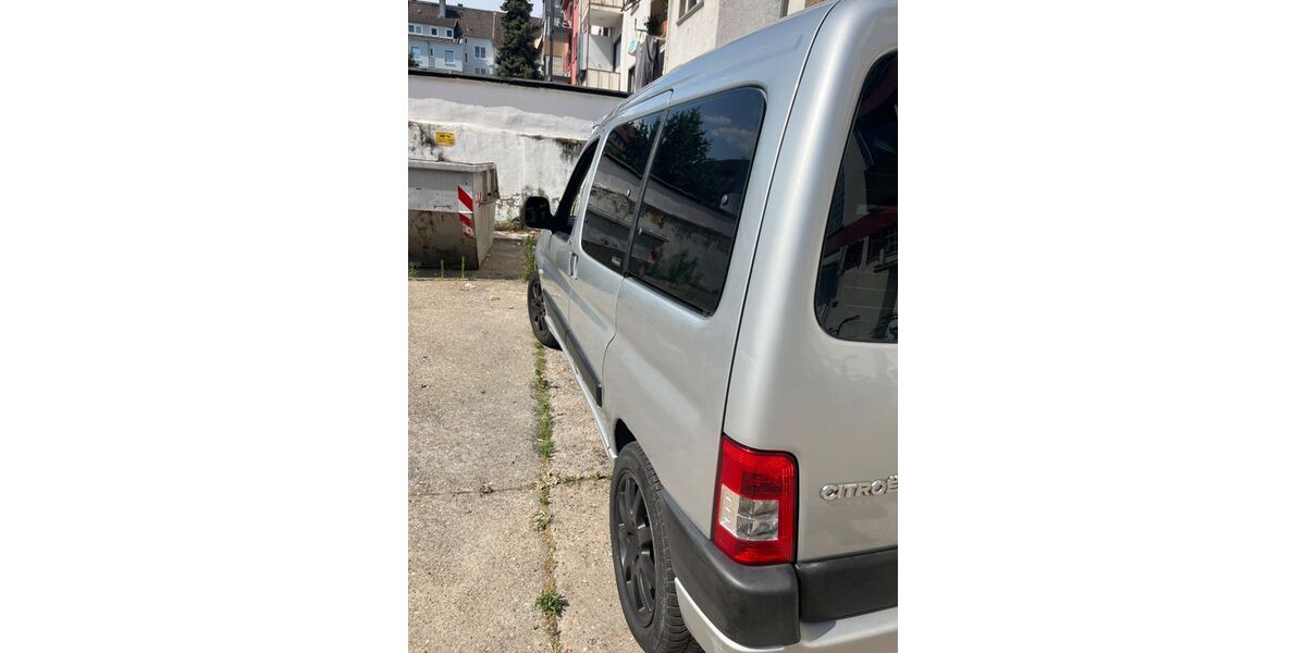 Citroen Berlingo 100.000 km 3.100 &euro; Frankfurt am Main 65936