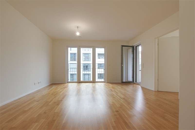 Etagenwohnung Frankfurt Europaviertel - 3 Zimmer, 71 m&sup2;, 1.270&euro; | Angebot:27338853
