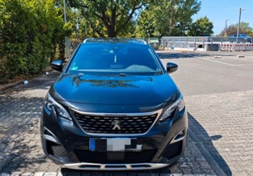 Peugeot 5008 165.000 km 17.000 &euro; Frankfurt 60528
