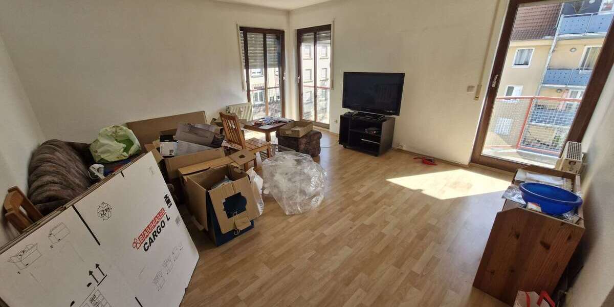 Etagenwohnung Offenbach Hafen - 3 Zimmer, 80 m&sup2;, 1.200&euro; | Angebot:27208637