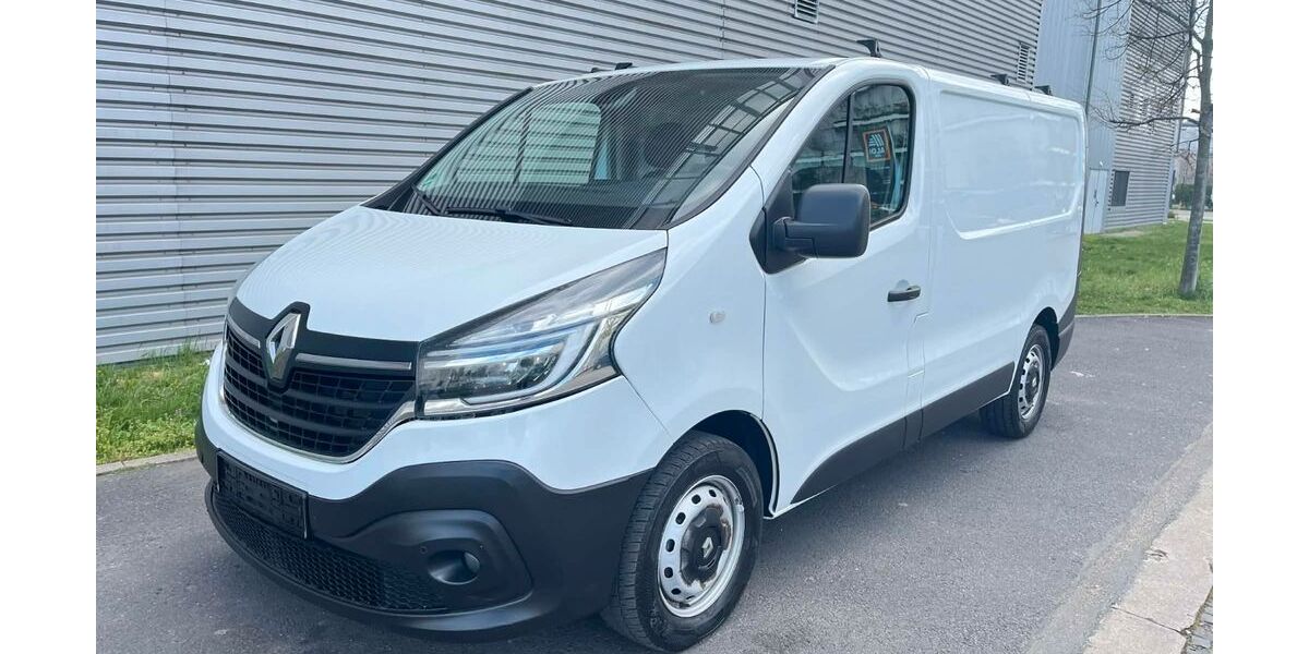 Renault Trafic 136.000 km 14.490 &euro; Frankfurt am Main 65933
