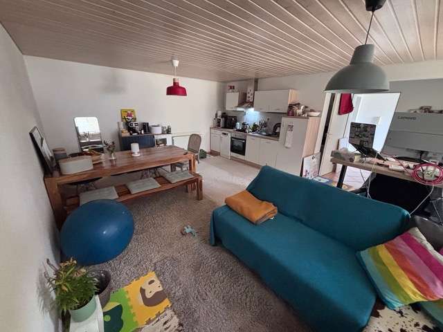 Etagenwohnung Weiterstadt Riedbahn - 2 Zimmer, 65 m&sup2;, 1.070&euro; | Angebot:26996483