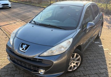 Peugeot 207 208.000 km 1.300 &euro; Frankfurt am Main 65933