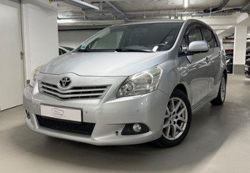 Toyota Verso 197.000 km 7.899 &euro; Frankfurt am Main 60386