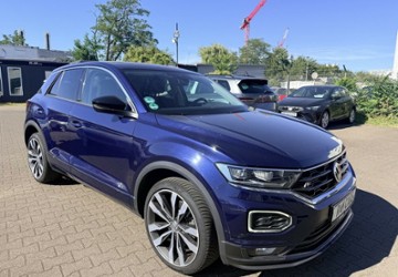 VW T-Roc 1.5 TSI DSG Style/R-Line Paket/ 111.700 km 17.999 &euro; Frankfurt 60386