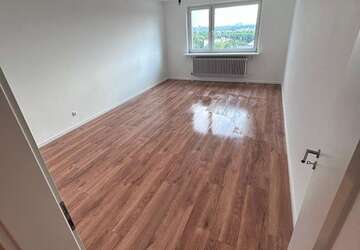 Wohnung Hanau Kesselstadt - 3 Zimmer, 91 m&sup2;, 1.150&euro; | Angebot:27320219