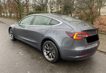 Tesla Model 3 159.000 km 21.999 &euro; Frankfurt 60313
