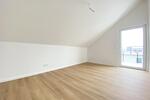 Dachgeschoßwohnung Bad Vilbel - 2 Zimmer, 82 m&sup2;, 1.800&euro; | Angebot:23088657
